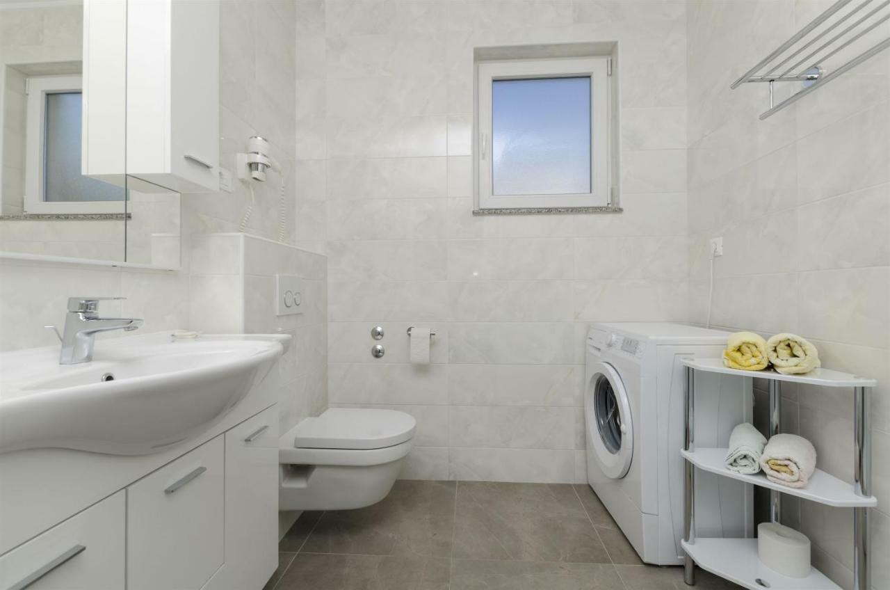 Apartments Karmela Primošten Εξωτερικό φωτογραφία