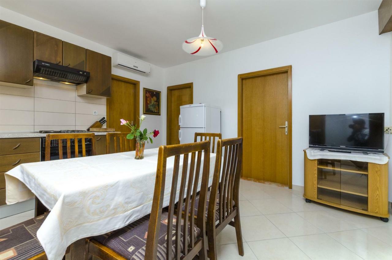 Apartments Karmela Primošten Εξωτερικό φωτογραφία